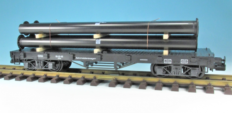 DUHA 16325 - Schwarze Rohre mit Flansch (Spur G)