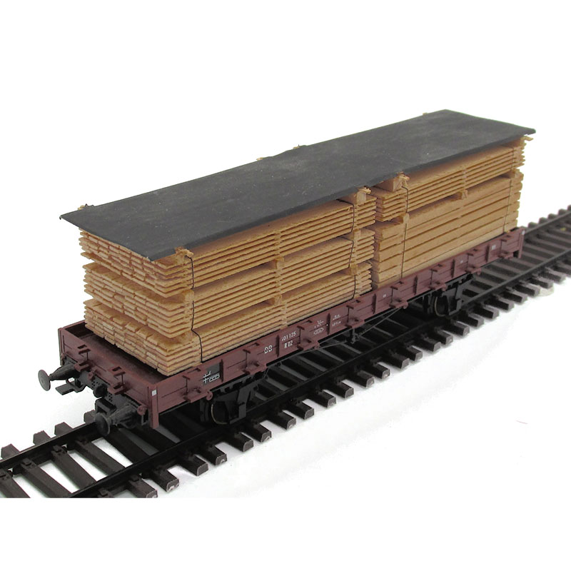 Märklin Niederbordwagen mit DUHA Ladegut Holz, Bretter