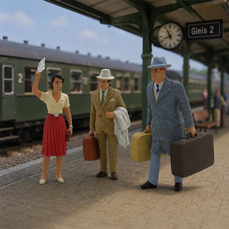 Preiser 45034 - Reisende Spur G Figuren