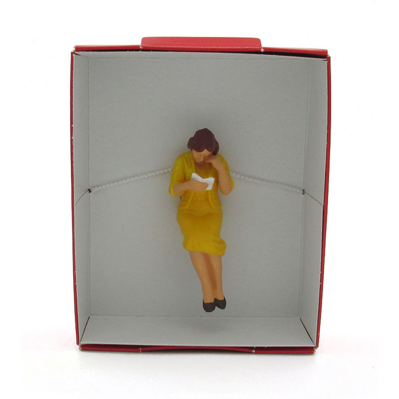 Merten Figur 240002 Sitzende Reisende mit Buch, Spur G